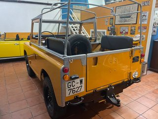 Land Rover Santana