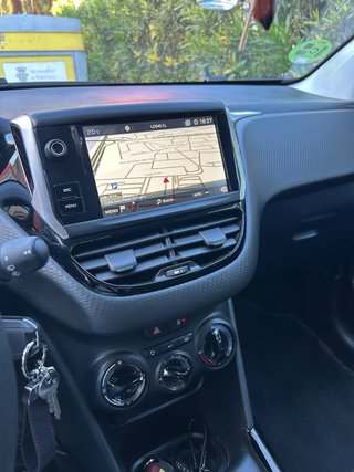 Peugeot 2008 2020