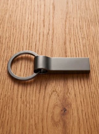 Pendrive para limpeza e arranjo de computador