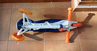 Patinete infantil 3 ruedas azul y naranja