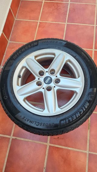Llantas con neumáticos Mini Cooper 205/60 R16 4 pc