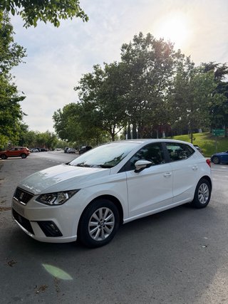 SEAT Ibiza TGI en excelente estado y pintura nueva