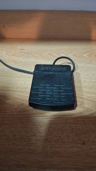 Piano Digital Yamaha P-145B