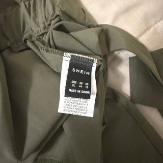 Pantaloni vita alta verde militare