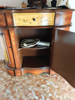 Mueble de entrada pintado "URGE"