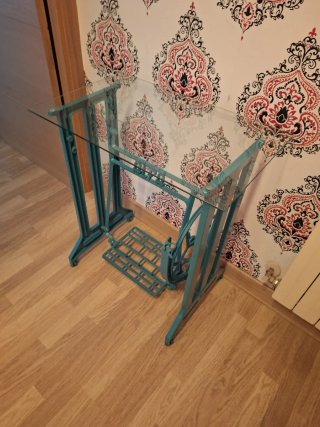 Mesa Alfa restaurada cristal