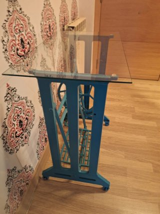 Mesa Alfa restaurada cristal