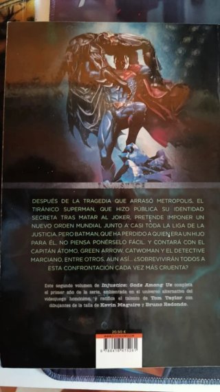 I Justice gods among us ..año uno