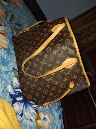 Bolso Louis Vuitton Marrón falso