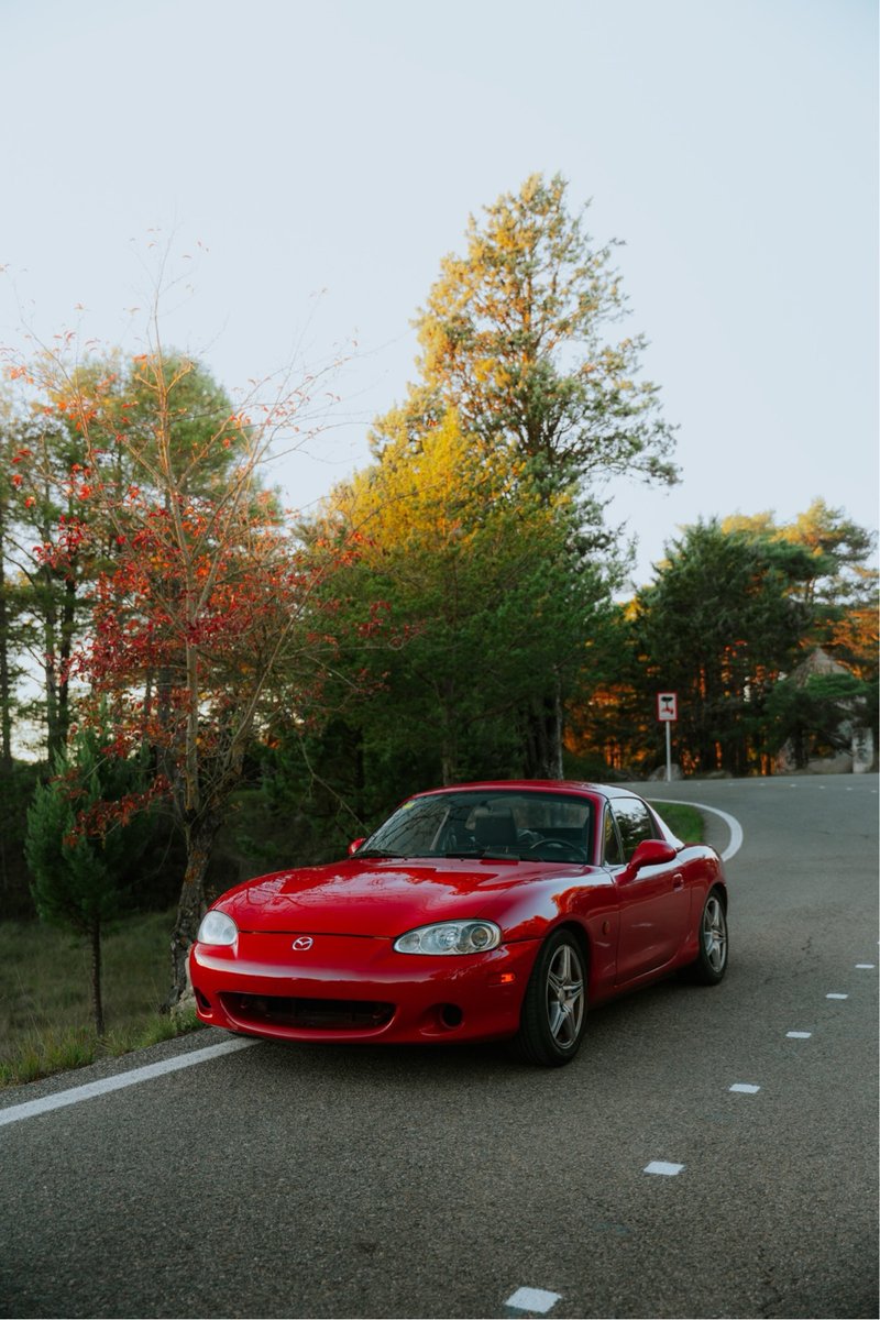 Mazda MX-5 2000 - foto 1