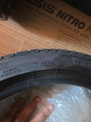 2 Neumáticos pirelli  Talla 225/40R18