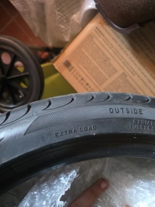2 Neumáticos pirelli  Talla 225/40R18