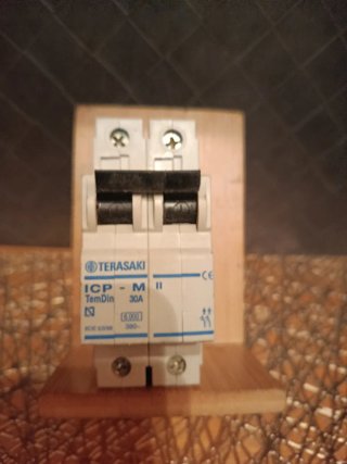 Interruptor Terasaki ICP-M II 30A