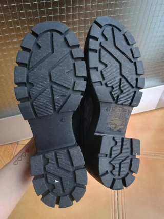 Mocasines Primark negros suela track