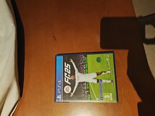 PlayStation 4 Slim Negra