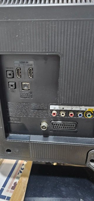 Samsung 26 LED TV UE26EH4000W