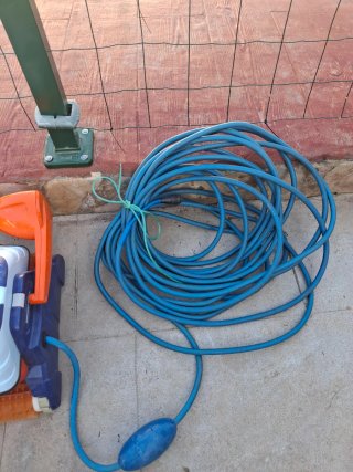 Robot Limpiafondos Dolphin Astralpool