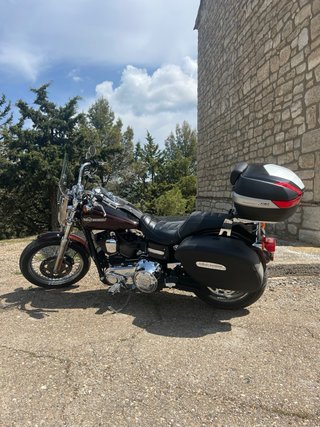 Harley-Davidson Cruiser Negra/Burdeos