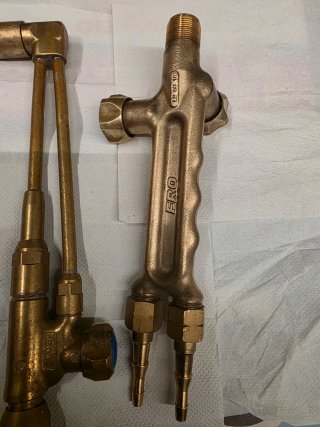 Lancia e impugnatura saldatore