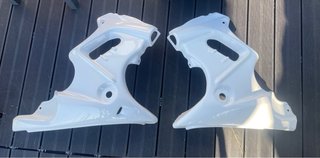 Carenados laterales  Yamaha FZS 1000 (2001-05)