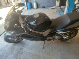 Honda vfr 800 abs