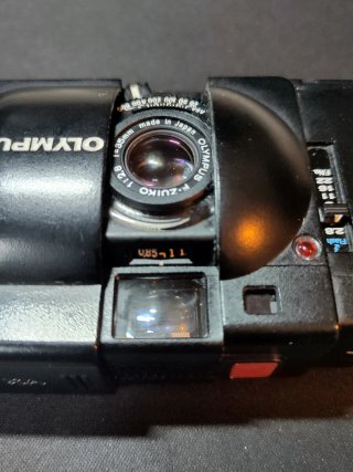 Olympus XA Cámara Analógica Negra