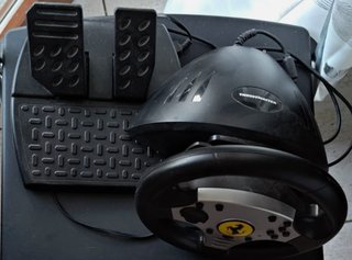 Thrustmaster Ferrari Challenge Volante