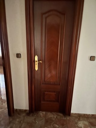 Puertas de madera con cristal