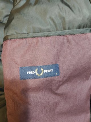 Plumón Fred Perry - Talla S