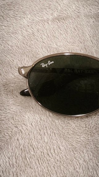 Gafas de sol Ray-Ban plateadas y negras