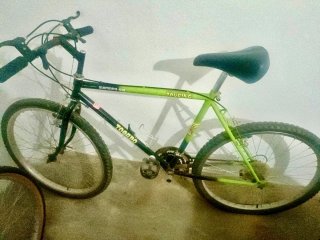 DOS BICICLETAS  MOUNTAIN BIKE.