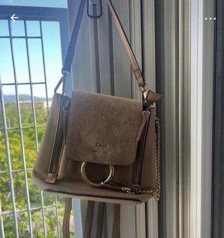 Mochila Chloé Beige y Dorada