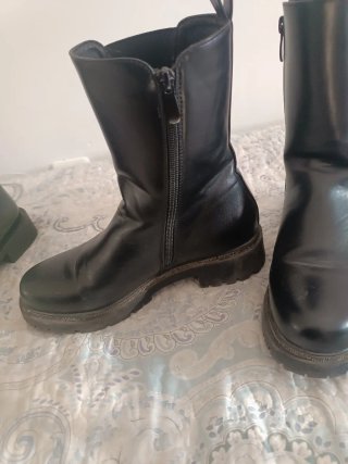 Botas negras