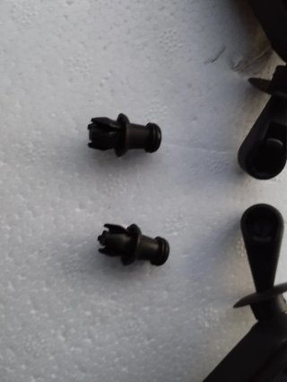 Tirantes para bandeja león 1m golf IV A3 8l
