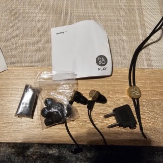 Auriculares bang & olufsen beoplay H3