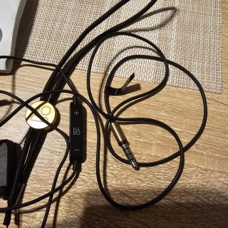 Auriculares bang & olufsen beoplay H3