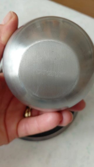 Zuccheriera a forma di pera in acciaio