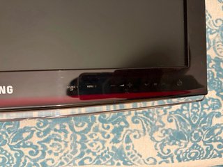 Televisor Samsung Negro/Rojo