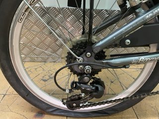 Bicicleta Plegable Boomerang Gris