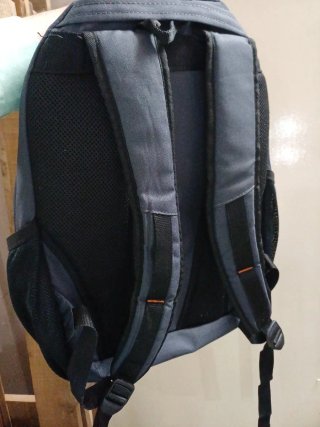 Mochila para ordenador portátil gris y naranja