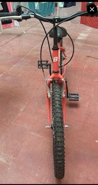 Bicicleta roja BREAKER
