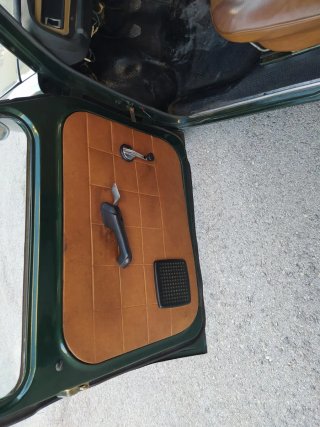 Coche clásico Simca 900 motor Barreiro