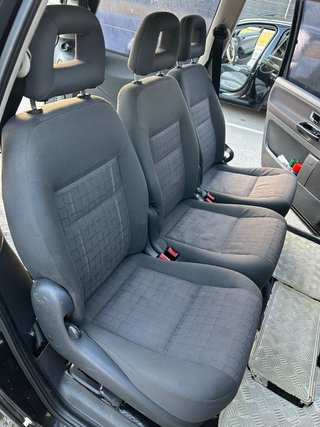 SEAT Alhambra 2004