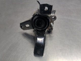 SOPORTE MOTOR TOYOTA AURIS (E18) 2ZR S / R