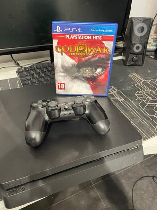 PS4 (PlayStation 4) Negra + Mando + God of War
