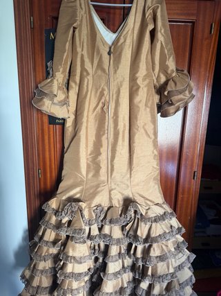 Traje de flamenca con volante