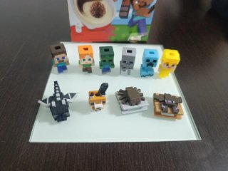 Figuras Minecraft Kinder Joy