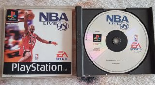 NBA Live 98 PlayStation PAL con manual