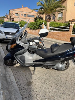 Suzuki Burgman 250 Azul