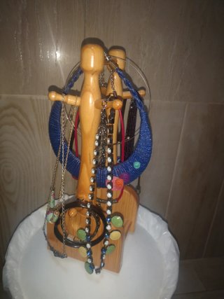 Joyero madera. Soporte, colgador collares, pulsera